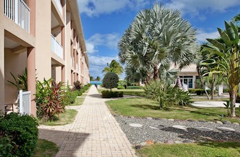 Holiday Inn Resort Grand Cayman, An Ihg Hotel