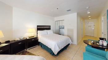 Holiday Inn Resort Grand Cayman, An Ihg Hotel