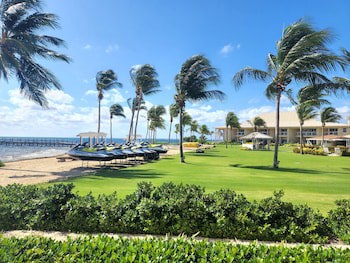 Holiday Inn Resort Grand Cayman, An Ihg Hotel