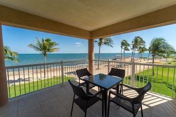 Holiday Inn Resort Grand Cayman, An Ihg Hotel