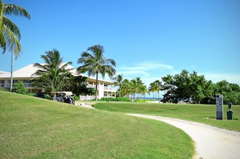 Holiday Inn Resort Grand Cayman, An Ihg Hotel