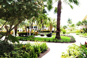 Holiday Inn Resort Grand Cayman, An Ihg Hotel