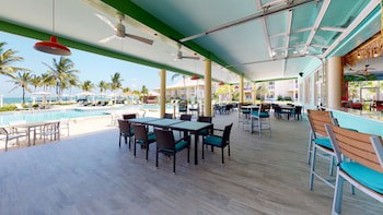 Holiday Inn Resort Grand Cayman, An Ihg Hotel