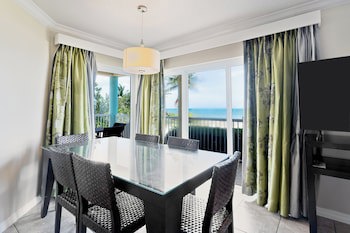 Holiday Inn Resort Grand Cayman, An Ihg Hotel