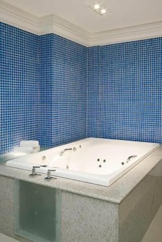 Brisa Tower Hotel