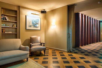 Mondrian Suites Berlin Checkpoint Charlie fotoğrafı