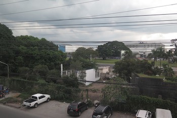 Devera Hotel