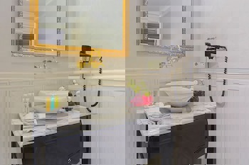 Meroddi Galata Mansion