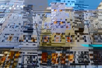 Meroddi Galata Mansion