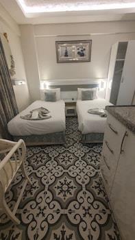Lemon Residence