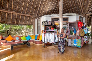 Sunshine Marine Lodge