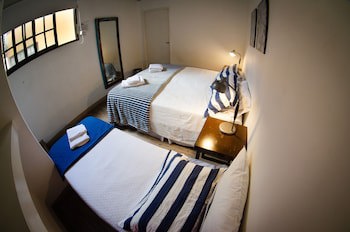 Ba Stop Hotel House