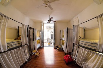 Ba Stop Hotel House