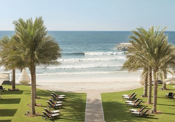 Bahi Ajman Palace Hotel