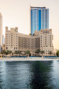 Bahi Ajman Palace Hotel