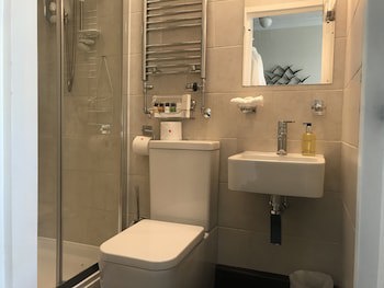 Arran Lodge