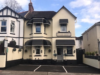 Arran Lodge