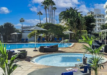 Axelbeach Maspalomas Apartments & Lounge Club - Adults Only
