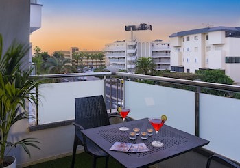 Axelbeach Maspalomas Apartments & Lounge Club - Adults Only