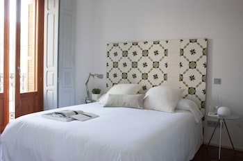 Eric Vokel Madrid Suites