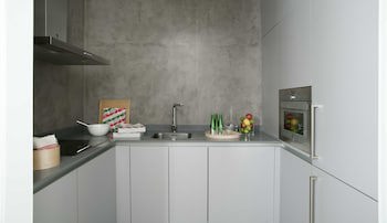 Eric Vokel Madrid Suites