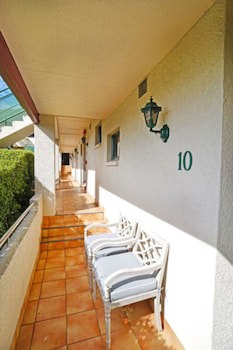 Ashwood Manor Motor Lodge