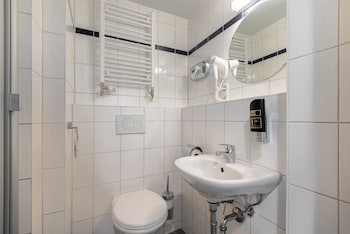 a&o Frankfurt Galluswarte - Hostel galeri fotoğrafı