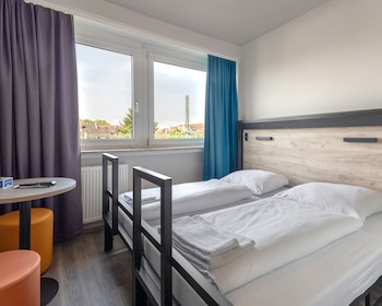 a&o Frankfurt Galluswarte - Hostel