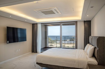 Boutique Villa De Aewol