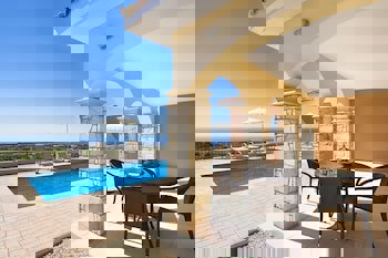 Club St George Resort