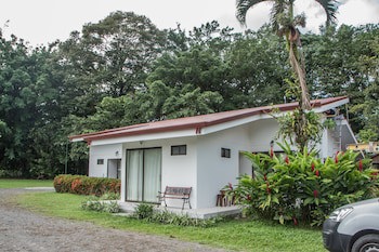 Eco Arenal Hotel