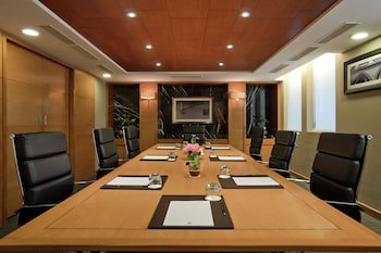 Doubletree Suites By Hilton Bengaluru Outer Ring Road