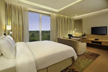 Doubletree Suites By Hilton Bengaluru Outer Ring Road