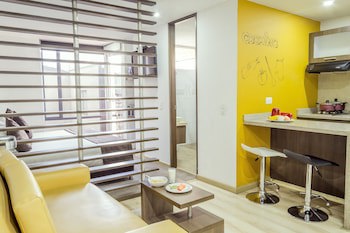 Apartamentos Regency La Feria