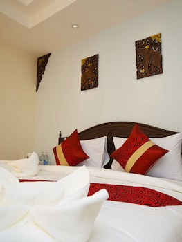 Chang Siam Inn