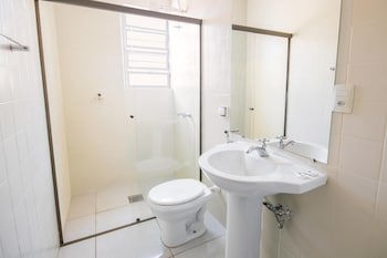 Hotel Euro Suite Pocos De Caldas By Nacional Inn