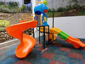 Absolute Twin Sands Resort & Spa