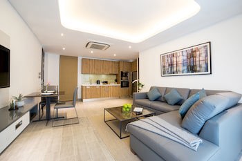 Absolute Twin Sands Resort & Spa