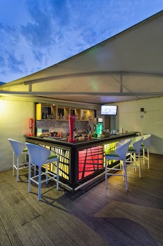 Maxonehotels At Bukit Jimbaran