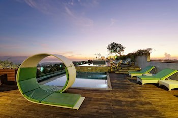 Maxonehotels At Bukit Jimbaran