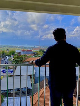 Maxonehotels At Bukit Jimbaran