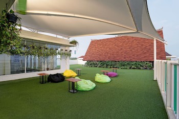 Maxonehotels At Bukit Jimbaran