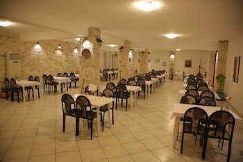 Hilltop Hotel galeri fotoğrafı