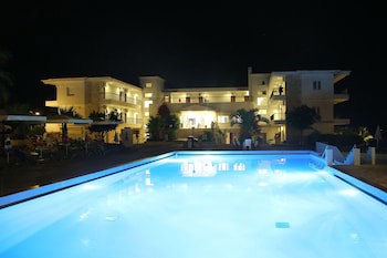 Hilltop Hotel galeri fotoğrafı