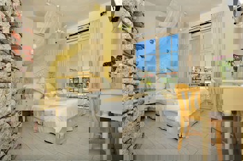 Alacati Sultan Konak Otel