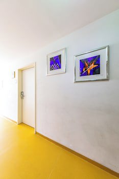A&T Hotel & Hostel