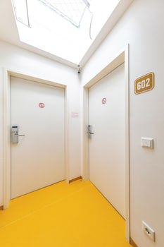 A&T Hotel & Hostel