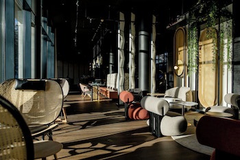 Motel One Dusseldorf-Hauptbahnhof galeri fotoğrafı