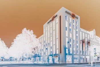 Motel One Dusseldorf-Hauptbahnhof galeri fotoğrafı