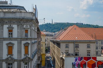 Florin Apart Hotel
